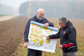 В Германии задержали депутата от АдГ — владельца луковой фермы под Лидой, на которой работали политзаключенные