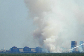 Война, 12 августа. Запорожская АЭС в дыму. Удар по учебному подразделению Сухопутных войск ВСУ. Беспилотники атаковали завод в Оренбурге