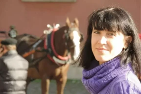 Конвейер репрессий. На торги выставили «отжатую» недвижимость экс-сотрудника Генпрокуратуры – желающие купить устроили битву. Логистку отправили в колонию за комментарии